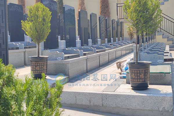 盘龙福地墓园 盘龙福地墓园